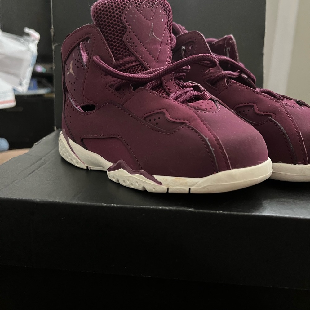 Jordan True Flight BT